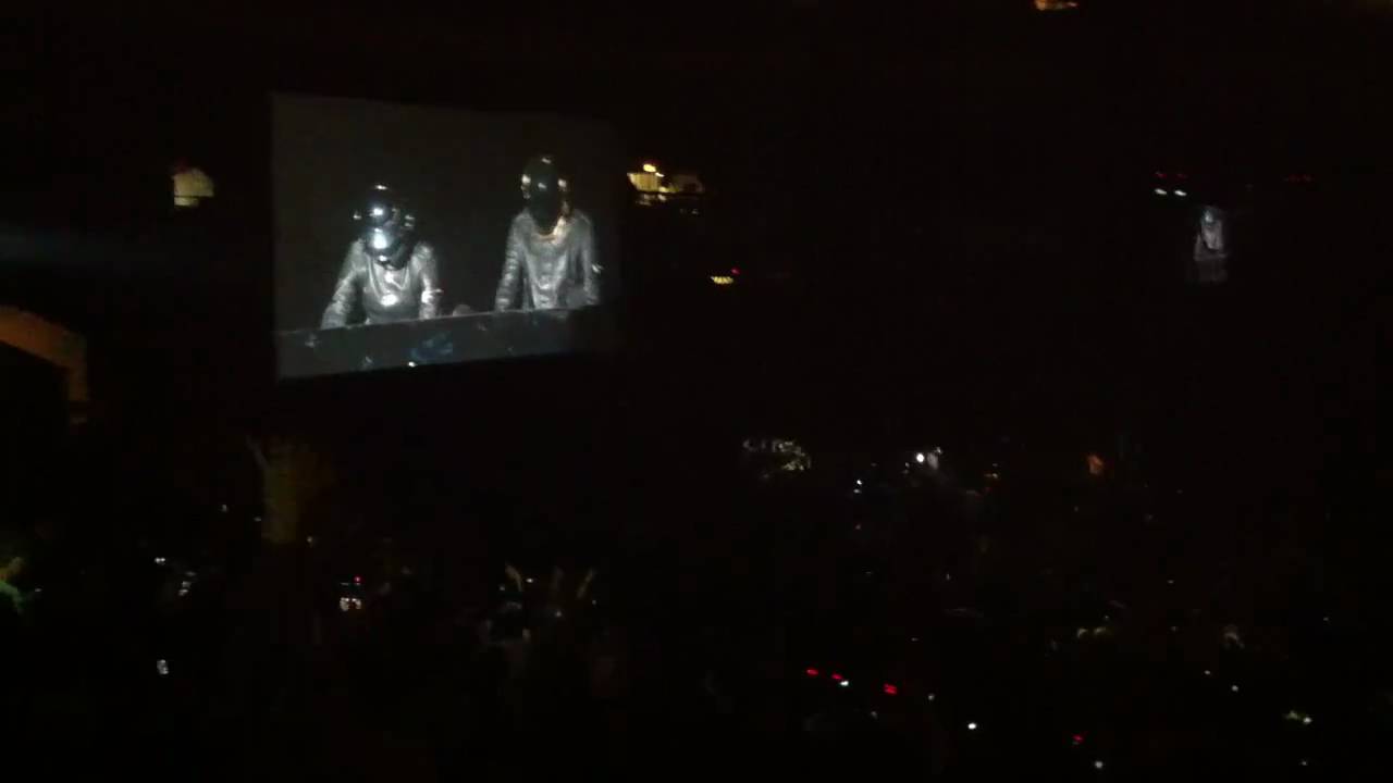 PHOENIX featuring DAFT PUNK @ Live at Madison Sq. — oct 20, 2010 (1/2)