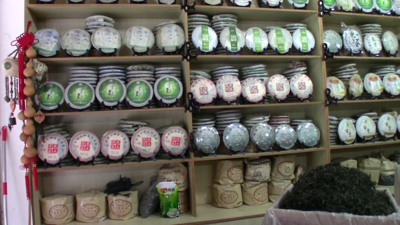 This is one of the largest tea markets in the world: Jinshi Tea Market in Kunming, Yunnan, China