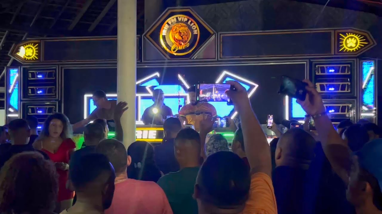 ESTREIA DO DJ FRANK ROOTS NA IRIE FM VIP LION / E AÍ O QUE VC ACHOU DA PRIMEIRA PERFORMANCE DO DJ?