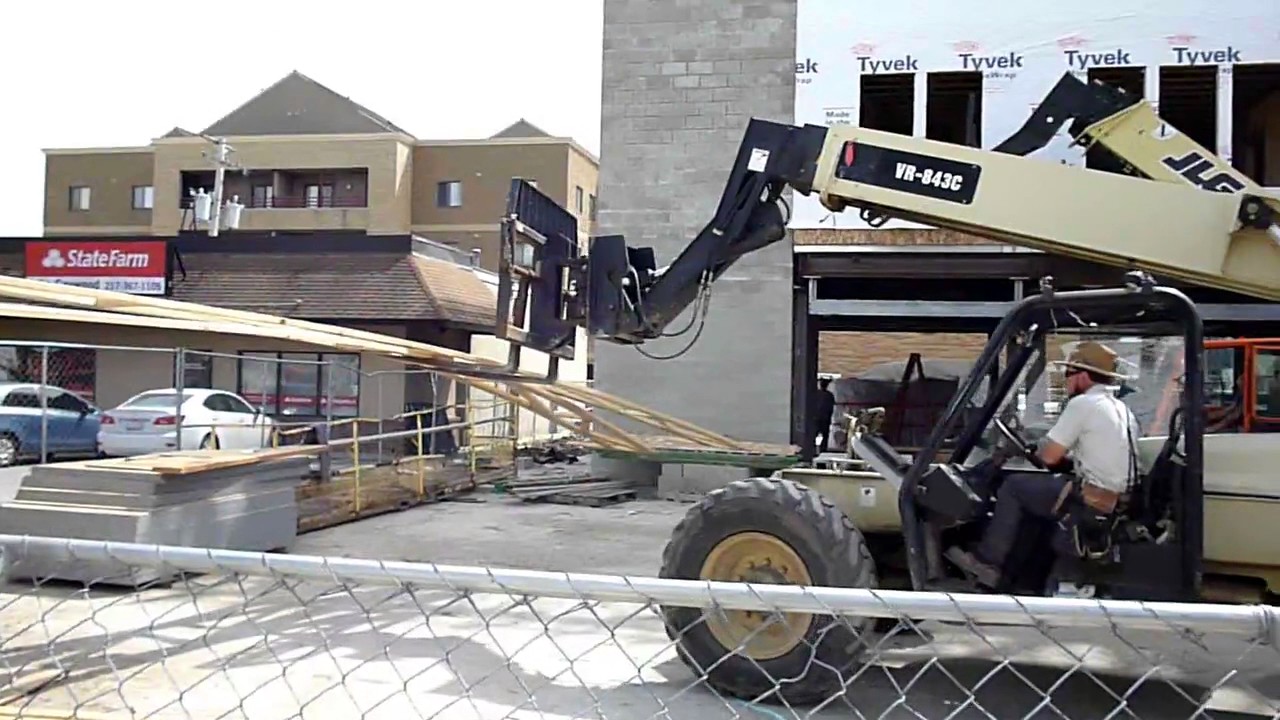 CEE 420 Construction Productivity: Arabtec Final Term Project Video. Spring 2016