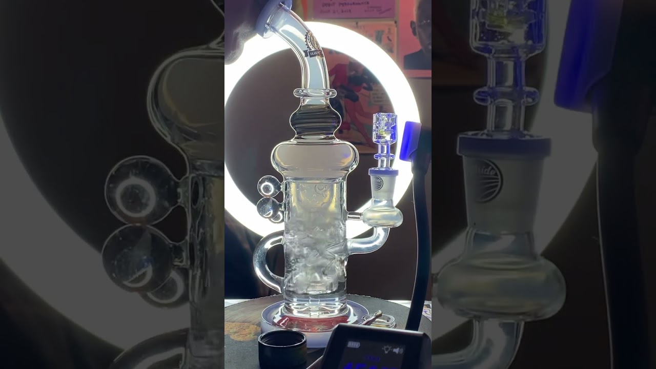 Trying out this new diamond knot nail from &ldquo;Hillside Glass&rdquo; out of my rig from &ldquo;Illuminati Glass.&rdquo;