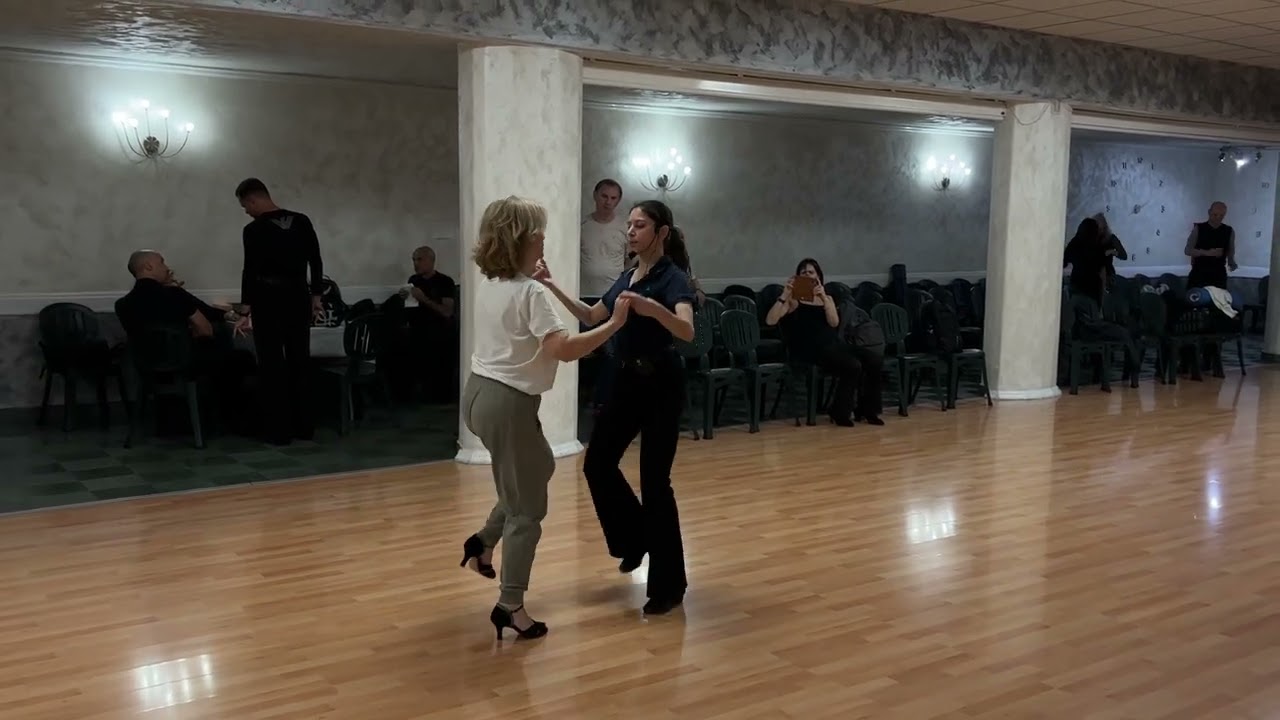 Jive basic choreo, count and figures, senior III-IV