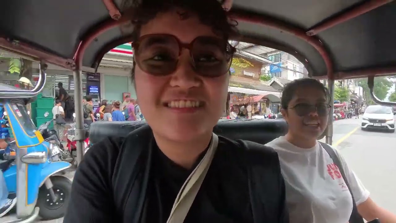 touchdown chiangmai: morning stroll