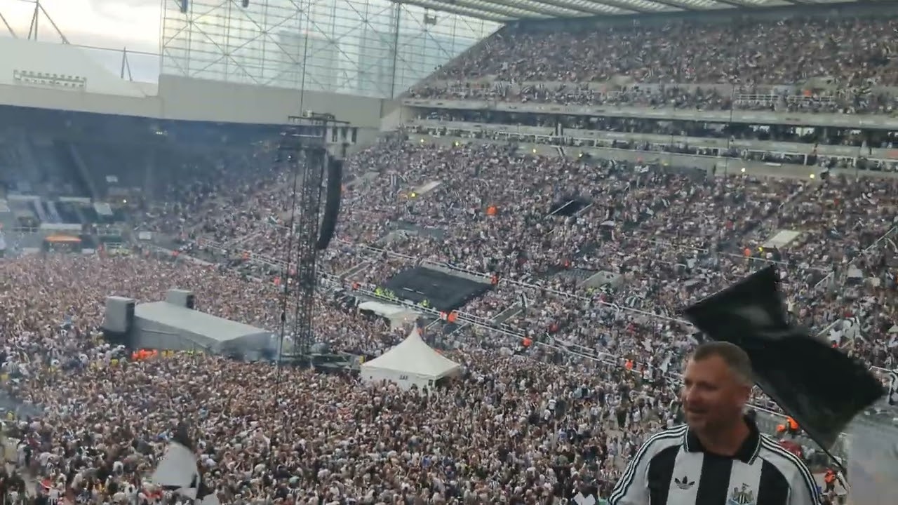 SAM FENDER - INTRO -  ST JAMES PARK NEWCASTLE 15/6/25