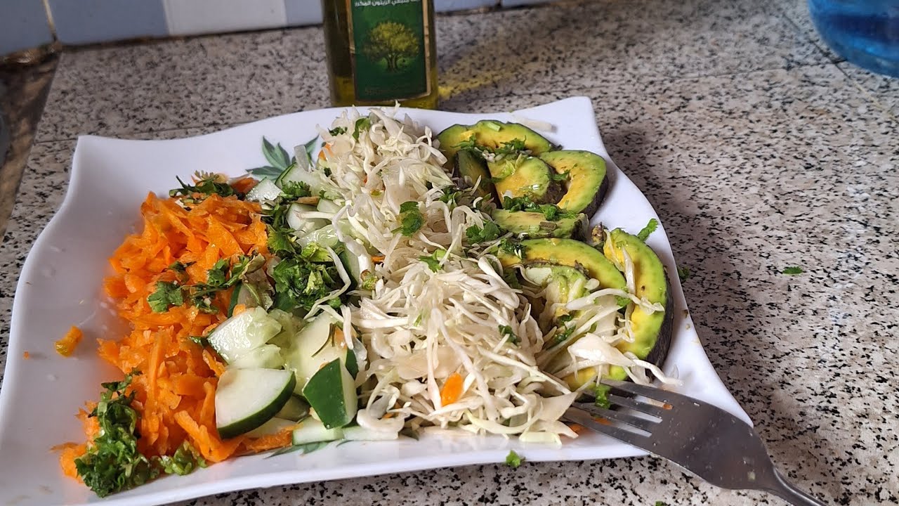 SALADS 🥗:Cucumber, Avocado, Carrot,Tomatoes, Cabbage ,SALADS RECIPE @Everlyne Minage 