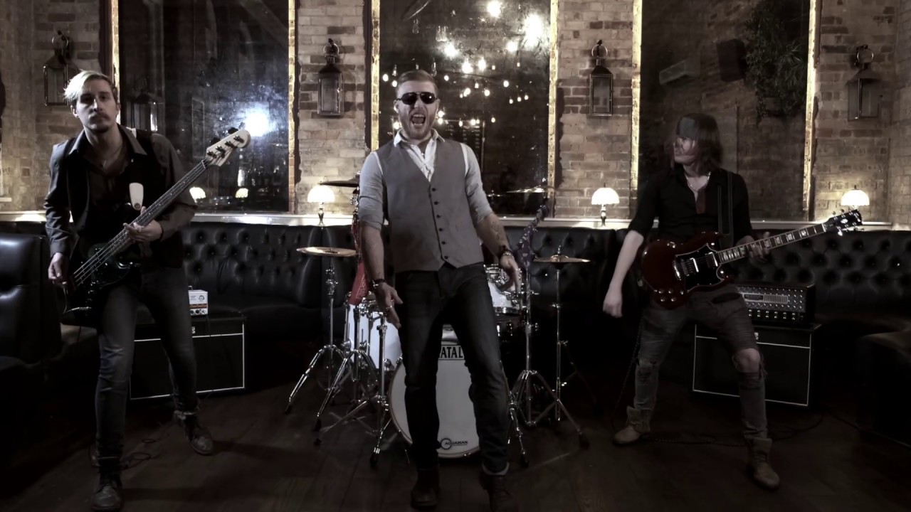 Black Tree Vultures - Ode To Johanna (Official Music Video)
