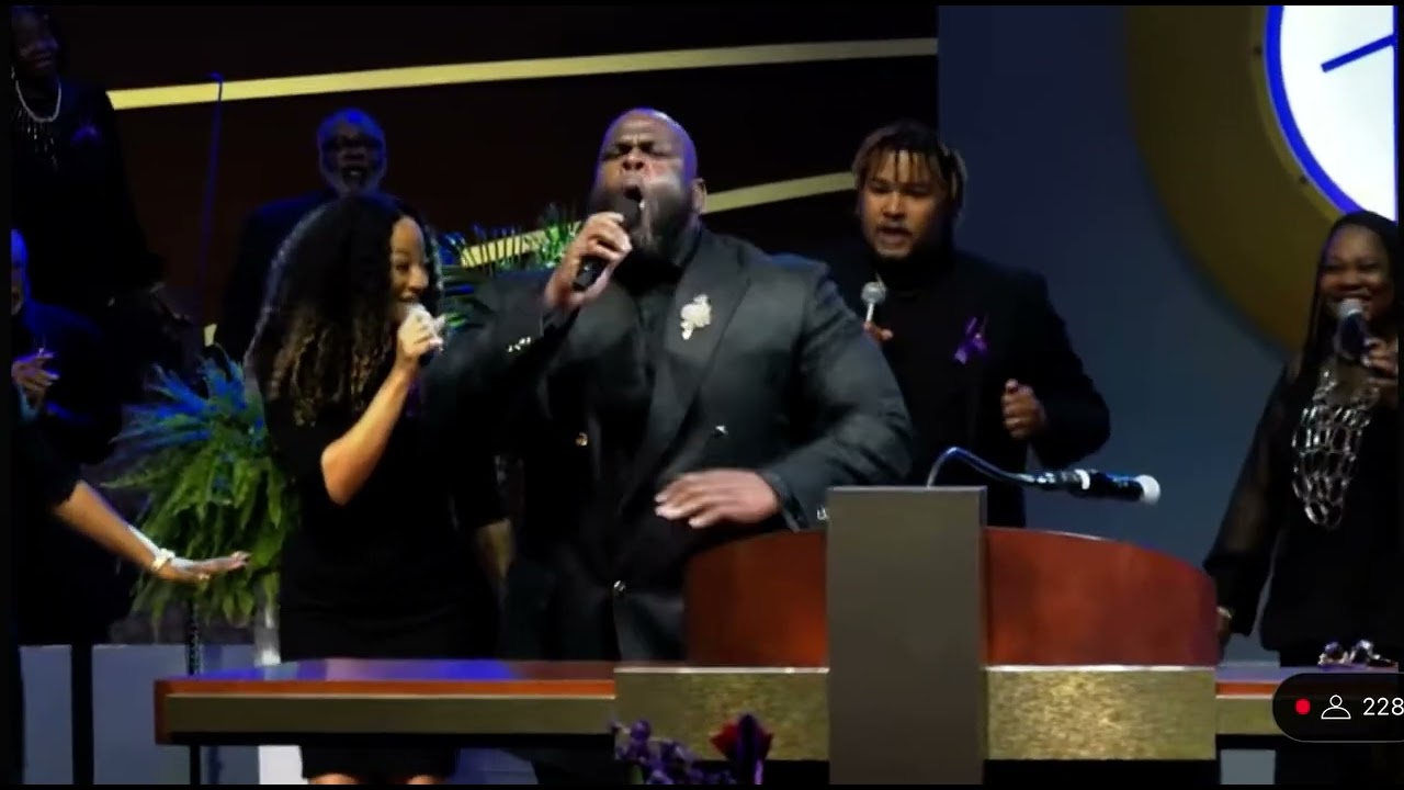 Zebulon Ellis Singing Old School Funeral Songs 🔥🔥🔥🔥