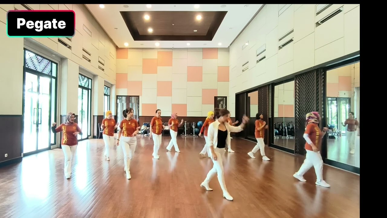 Pegate - Linedance// Choreo: Yona Mirda (INA)// Improver - January 2026// Demo by JLD 12 