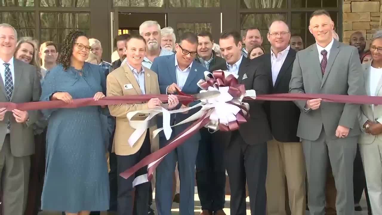 Ribbon cutting held for new Benjamin Russell High School
