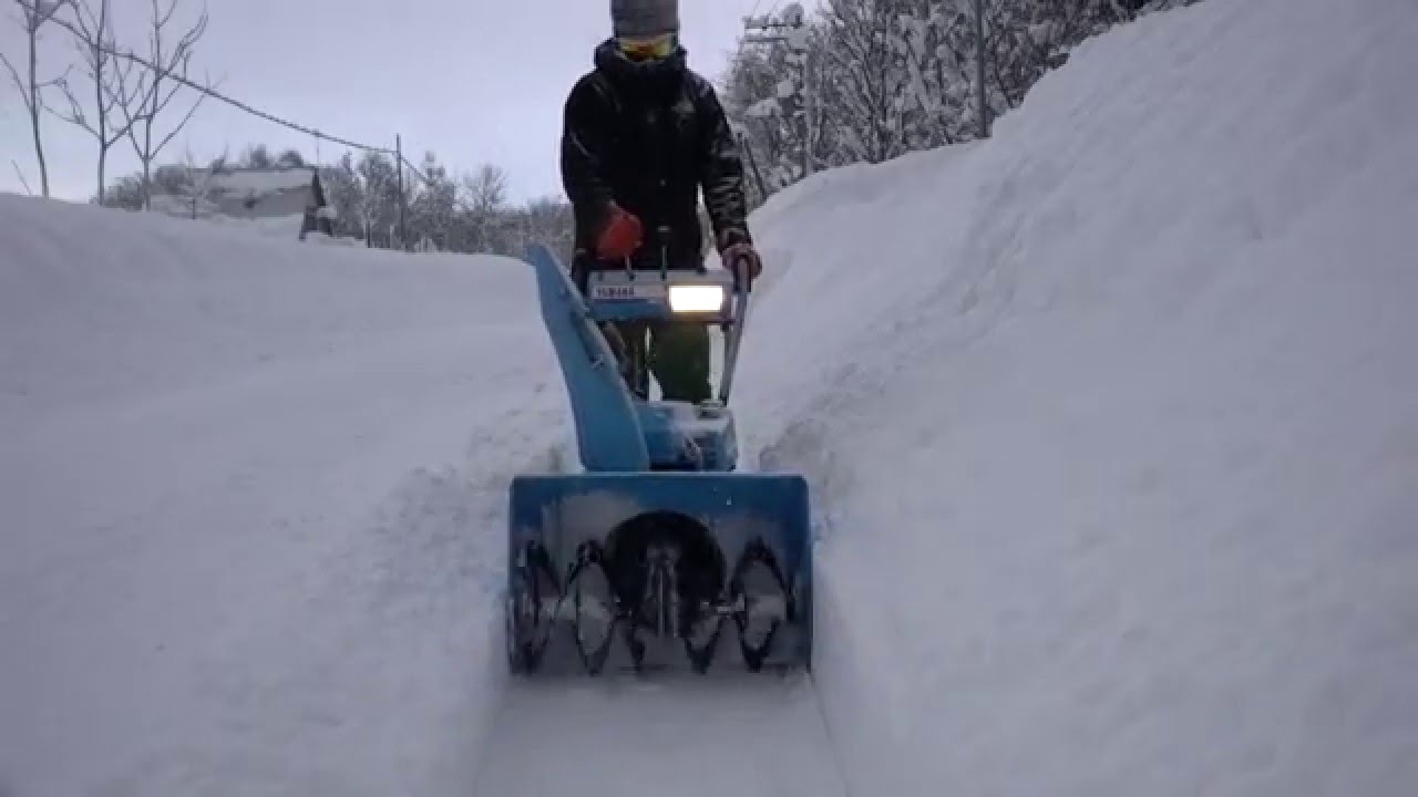 ヤマハ除雪機  SA560E リッキー