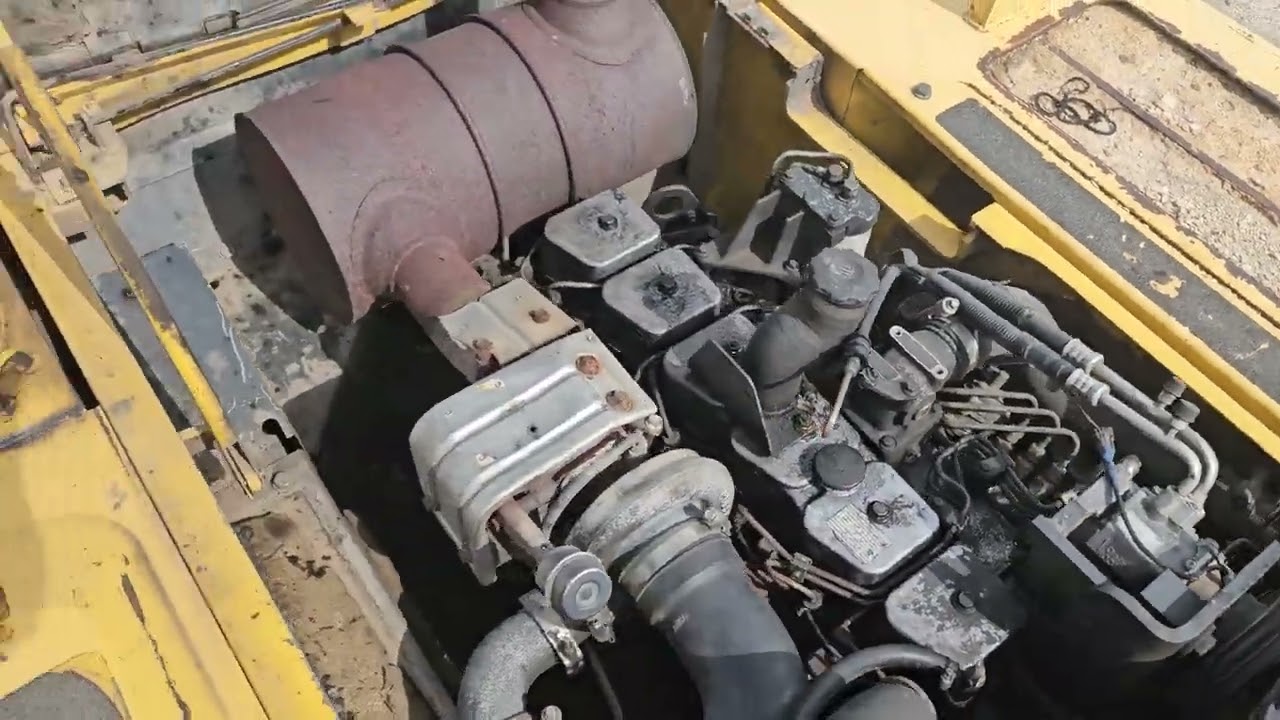 Komatsu PC240NLC-7K