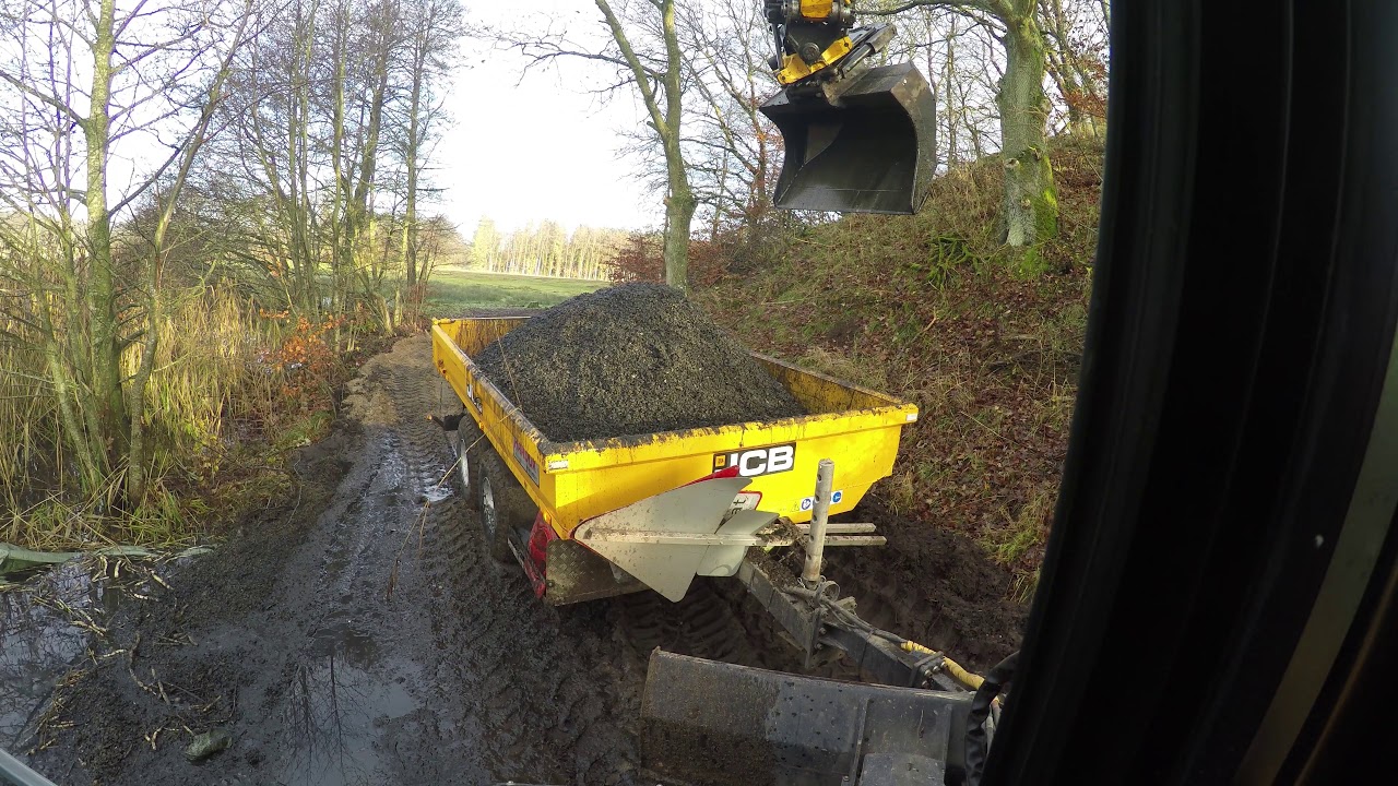 JCB hydradig på muslingejagt Skanderborg kommune