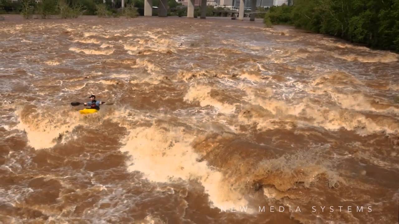Insane kayaking on flooded James River