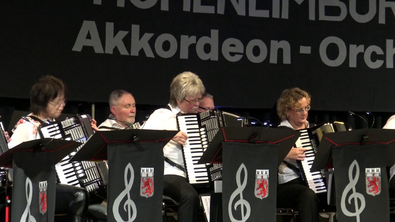 Les Humphries - gespielt vom Hohenlimburger Akkordeon-Orchester