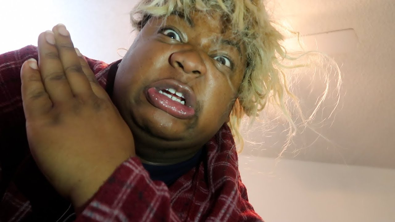 ASMR: MOM WAKES YOU UP