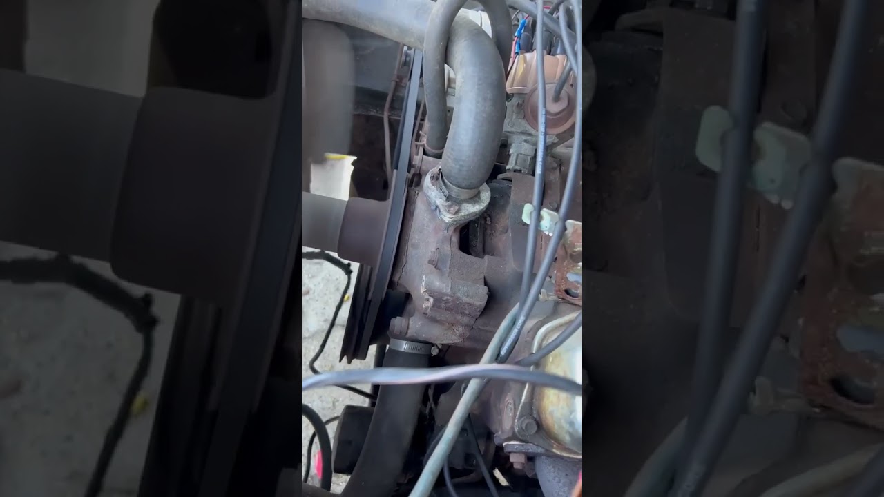 My Bro shows me440 big block in his 73 Roadrunner runnin   1 header. 1 capped-1uncapped.new project