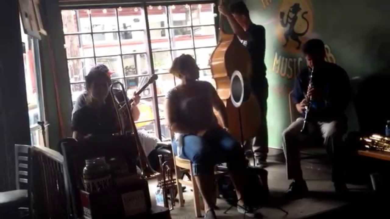 Shotgun Jazz Band - 