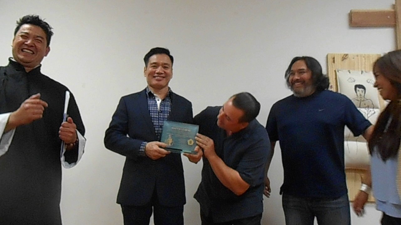 life time achievement award for Lo Mang.