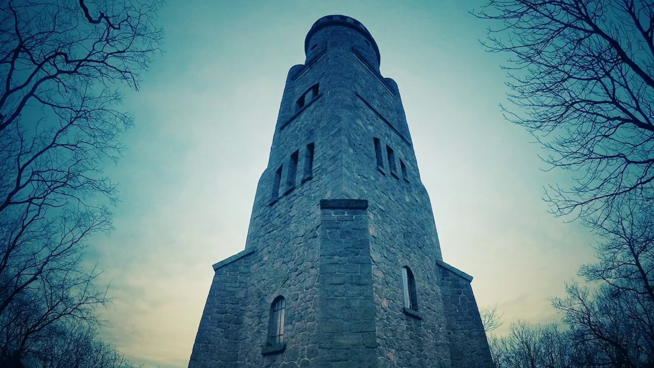 1. Weihnachtsfeiertag - Löbejün - Bismarck-Turm - Wettiner Burg