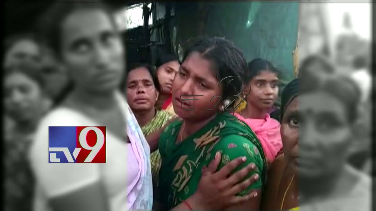 Rescue operations continue for boy stuck in Borewell - TV9