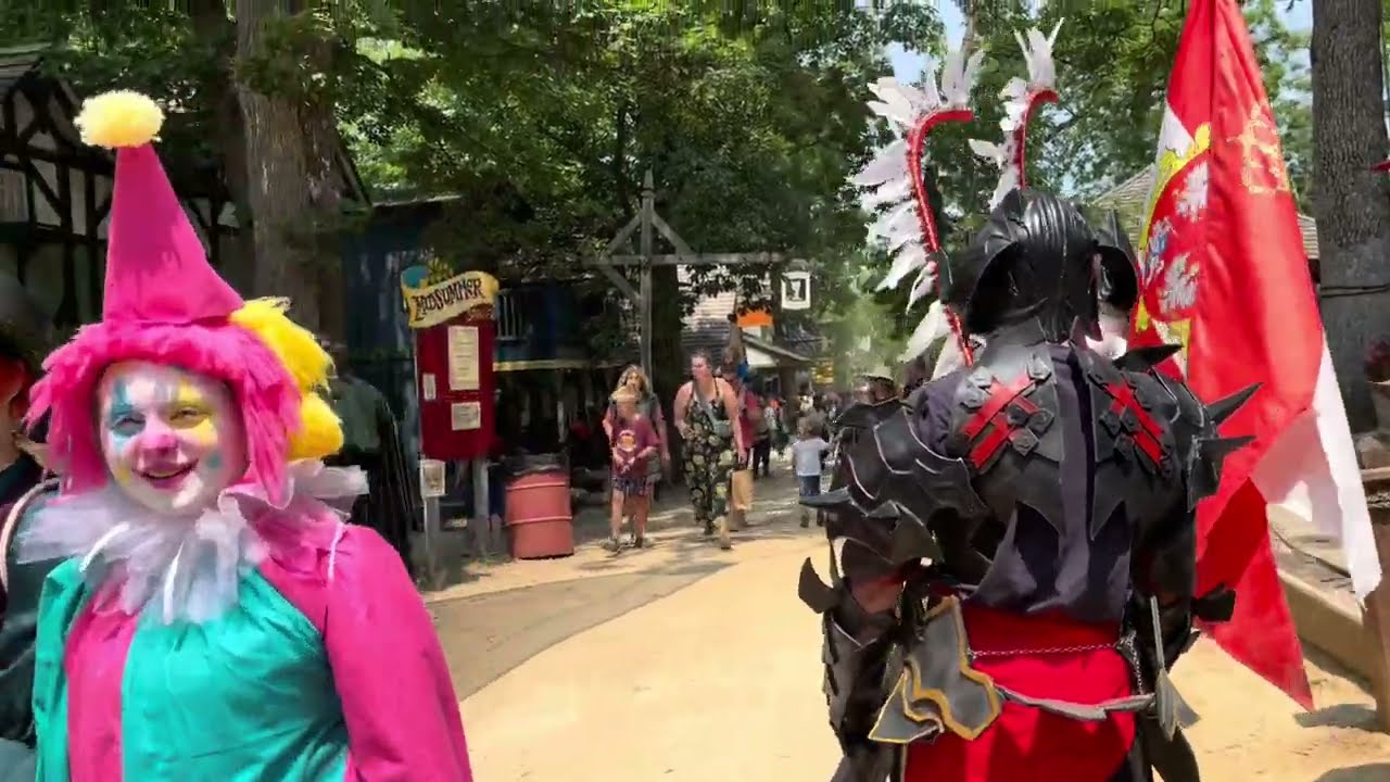 Exploring The Bristol Renaissance Faire, a YouTube Meetup Vlog!