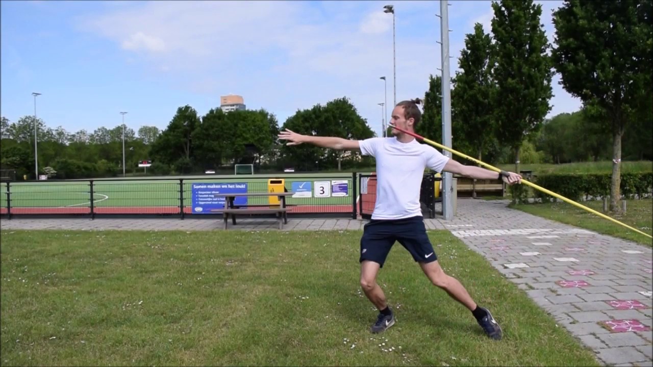eerste les speerwerpen