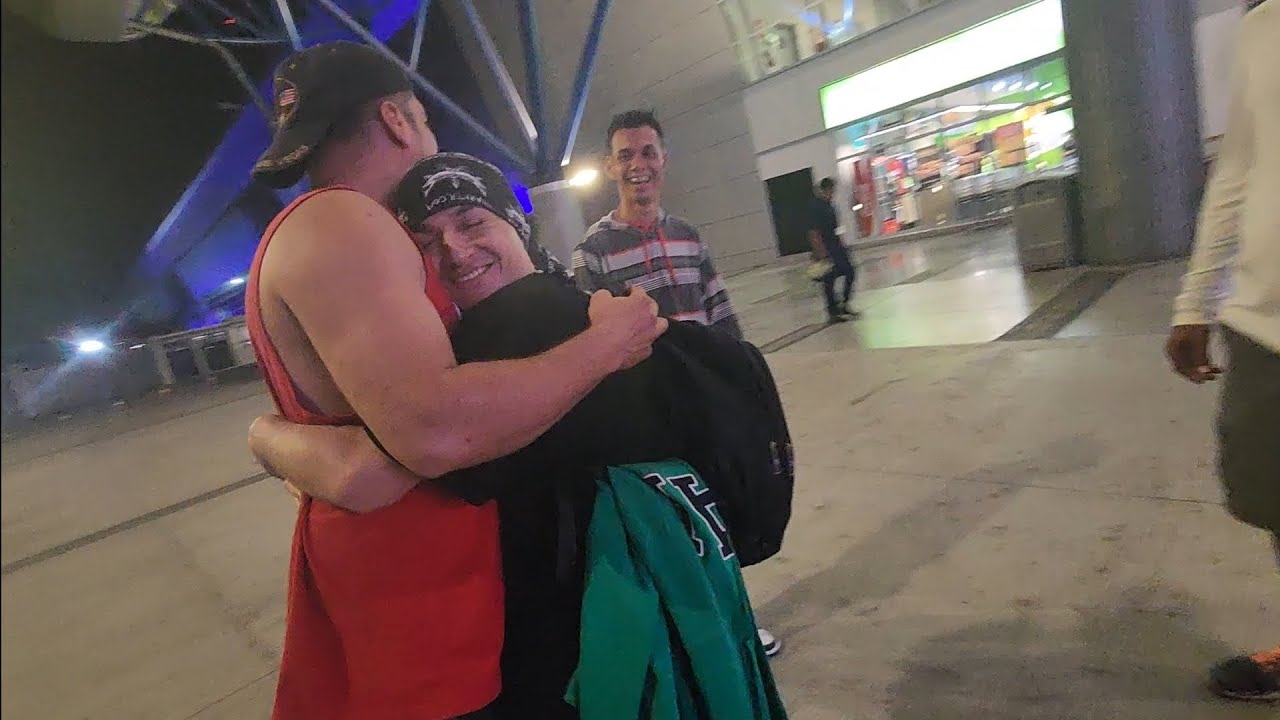 Así fue el reencuentro de Juan y el hielo 🥲 hubieron muchas lágrimas 😢