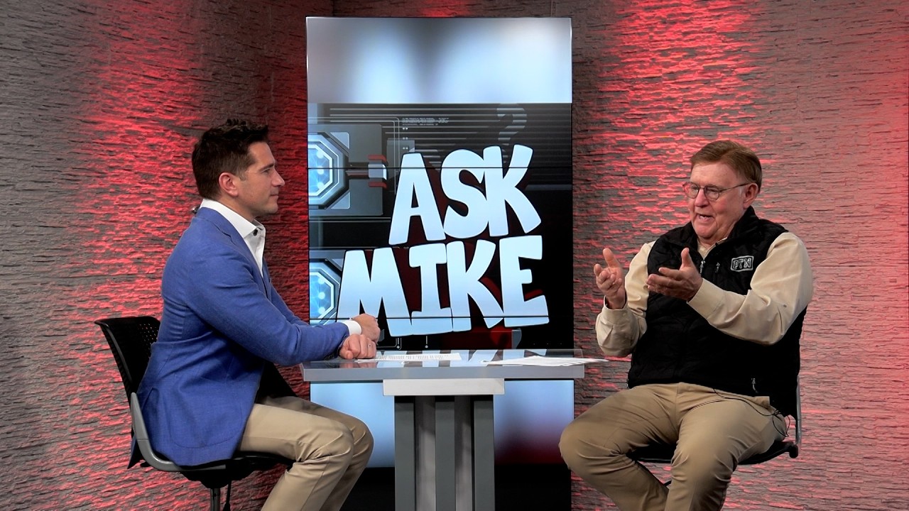 ASK MIKE: Stunning blowout in Starkville | Silverfield embracing the Hogs past | DVH legacy?