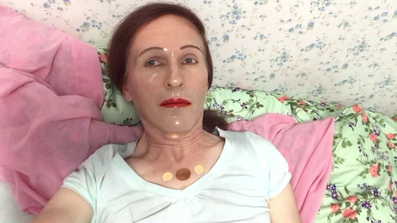 My Smooth Glossy Shiny Face