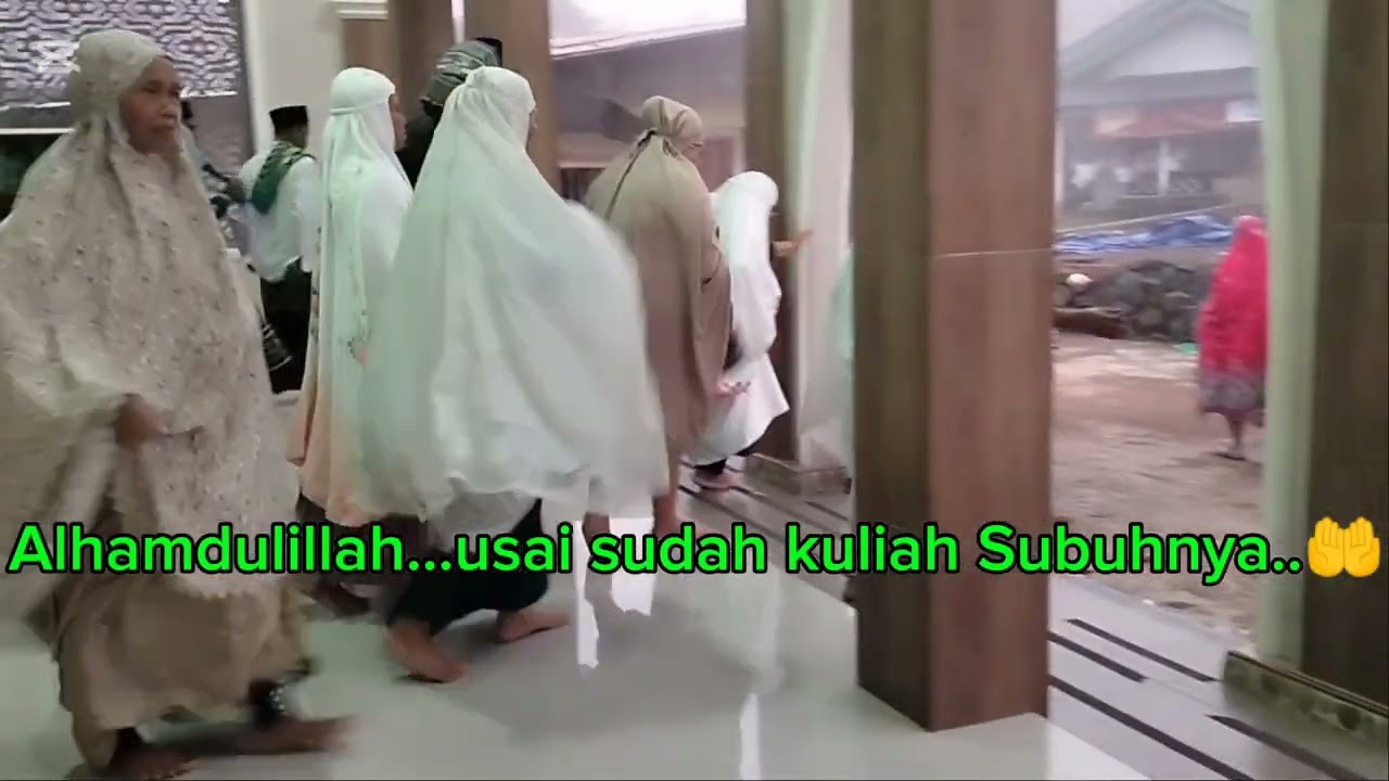 Kuliah subuh di Masjid Al-Ittihad