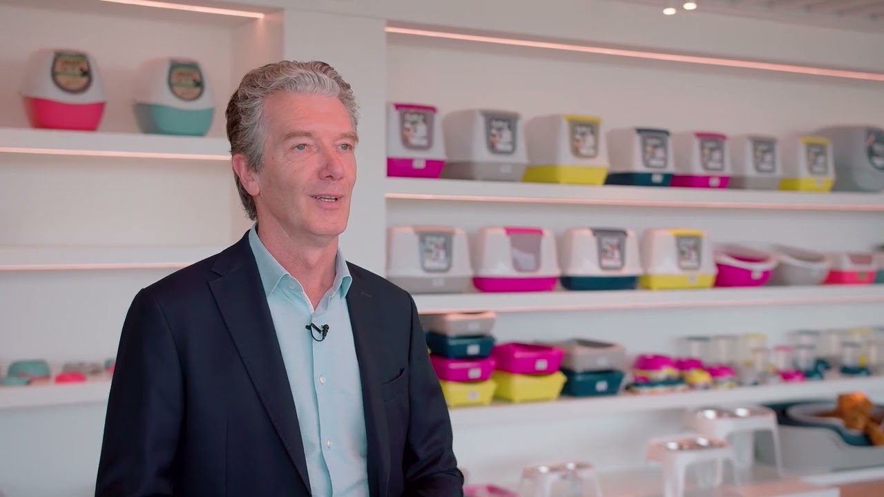 VLAIO & Moderna Products item 4 Doe Maar Duurzaam VTM S01E15 20 mei 2023; Verduurzaming