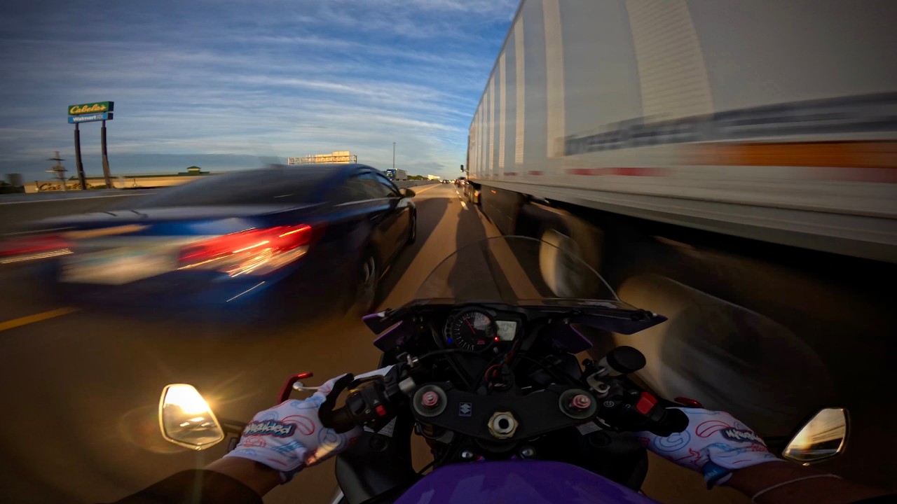 TRAFFIC VS GSXR 1000