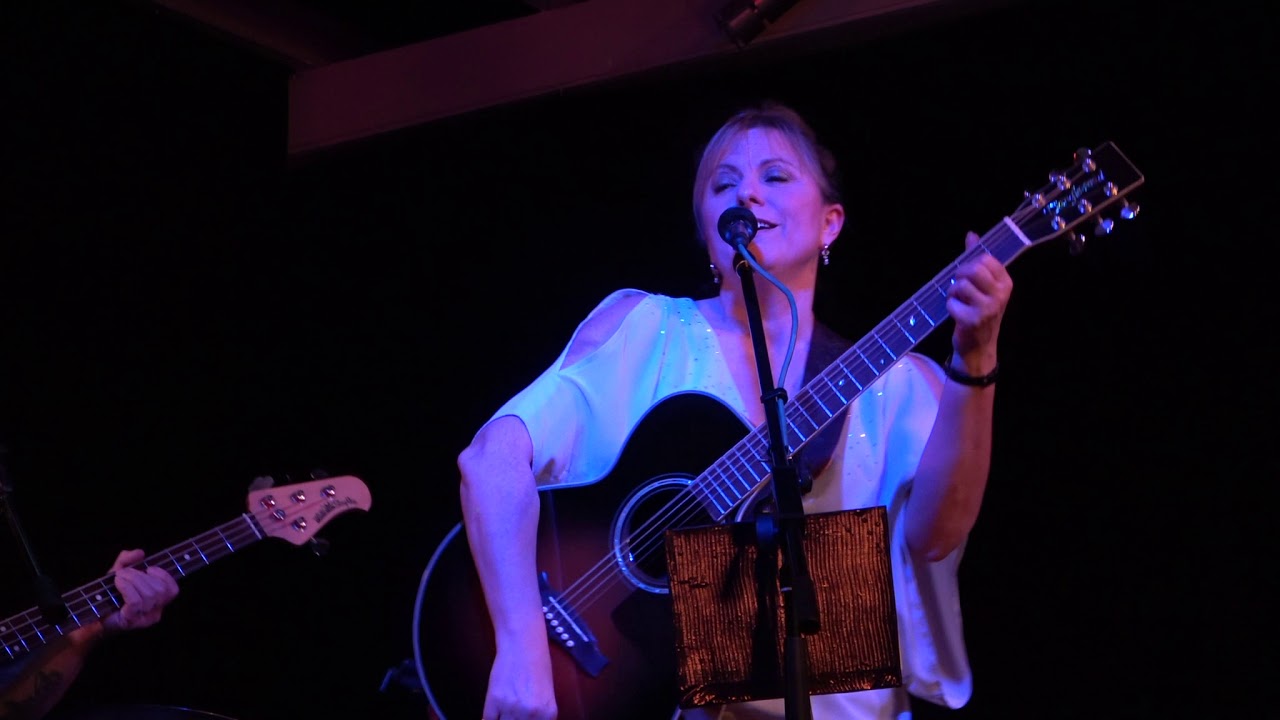 Marshall Couzens Band - Angel From Montgomery