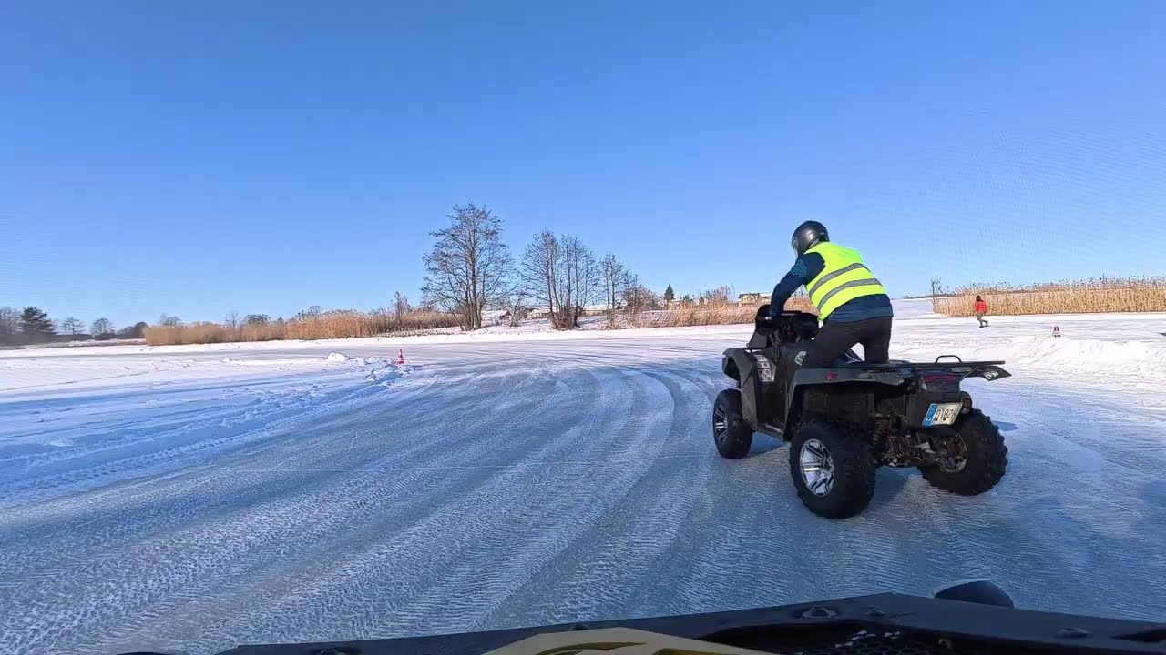 ATV lenktynės ant ledo Voveriuose - ATV SUVALKIJA - Aurimas onboard