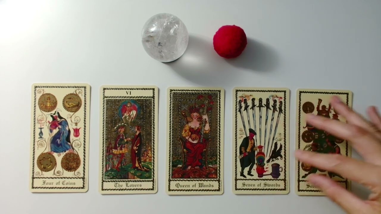 Cosa sta per cambiare nella tua vita? 🔮 (Tarocchi Interattivi)