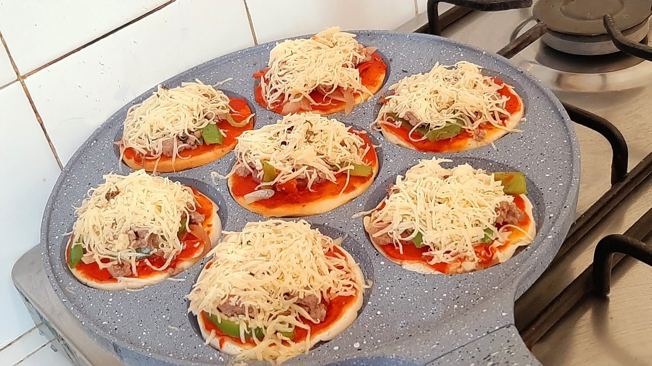 بيتزا سائلة فدقائق هائلة بدون مجهود وبدون فرن🍕 في المقلاة العجيبة تهنيك من الوقوف لساعات فالكوزينة💕