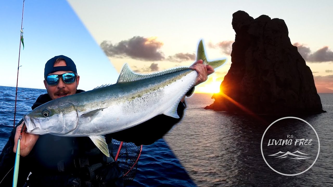EPIC JET SKI FISHING NEW ZEALAND - BIG FISH SURPRISE ON THE EAST COAST!