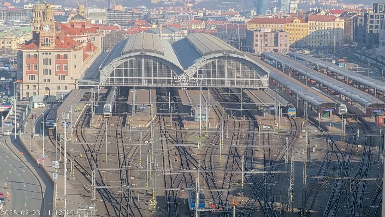 Hl&aacute;&scaron;en&iacute; Praha hlavn&iacute; n&aacute;draž&iacute; - R 1146 Arriva a upozorněn&iacute; na v&yacute;luku, 3.2.2025 [INISS 2]