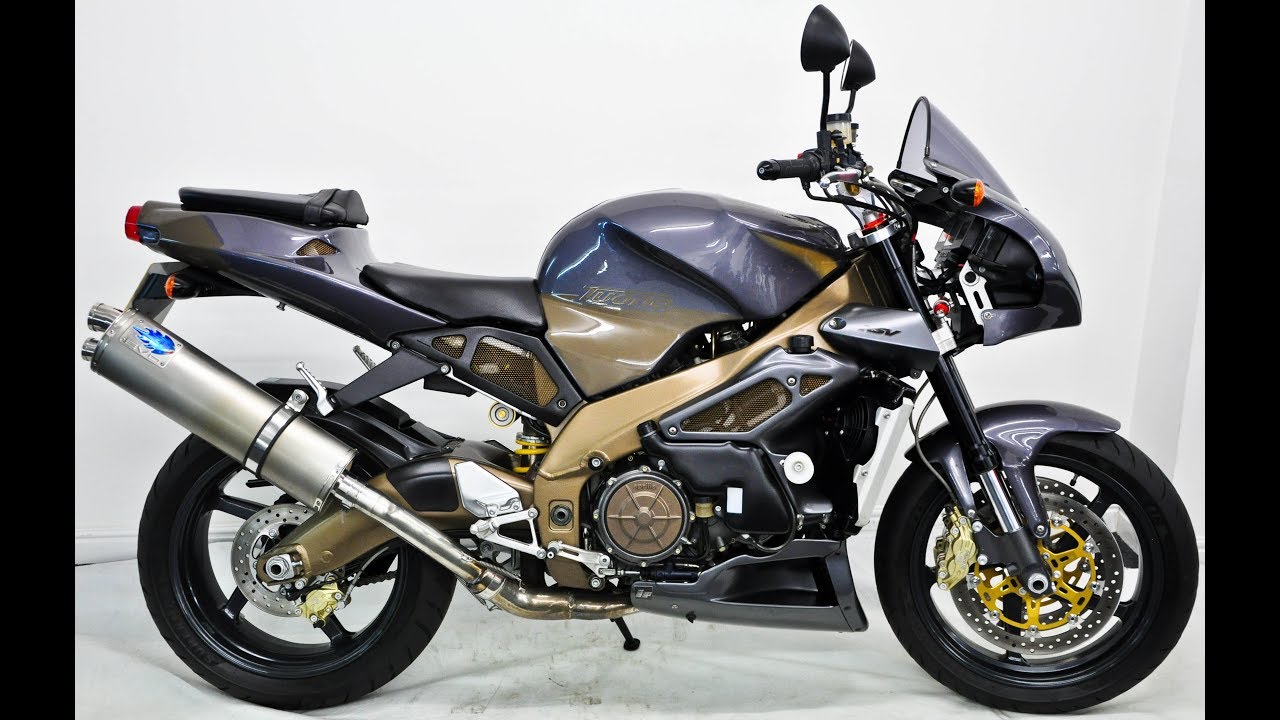 Aprilia Tuono 1000 2004 Silver