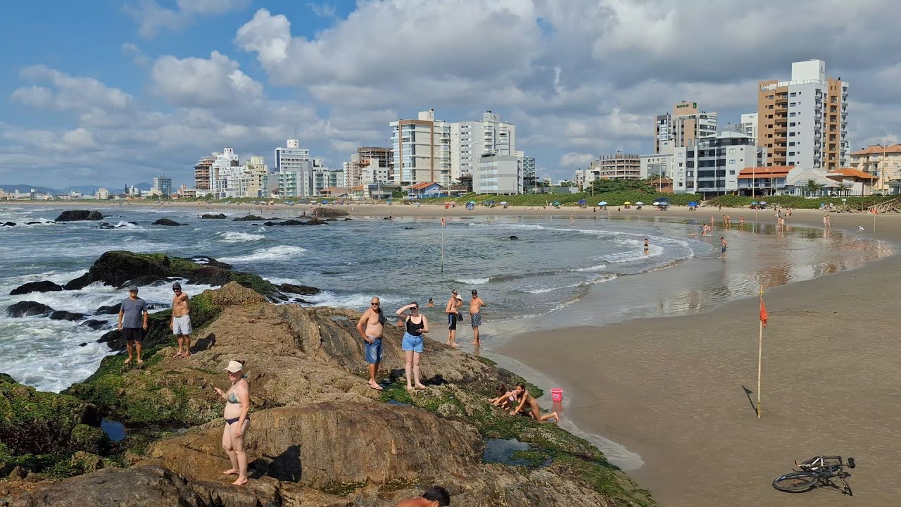 Domingo Sol DIA DAS MULHERES ótimo movimento Praia..Navegantes SC 08.03.26