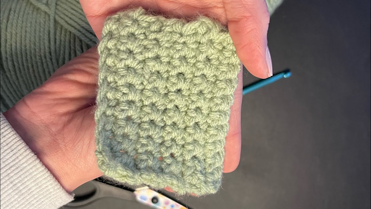 Practice Square Part 1/3: Getting started - slip knot and chain