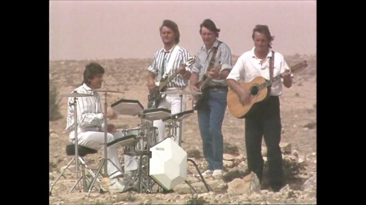 BZN-Livin' In A World Of Love