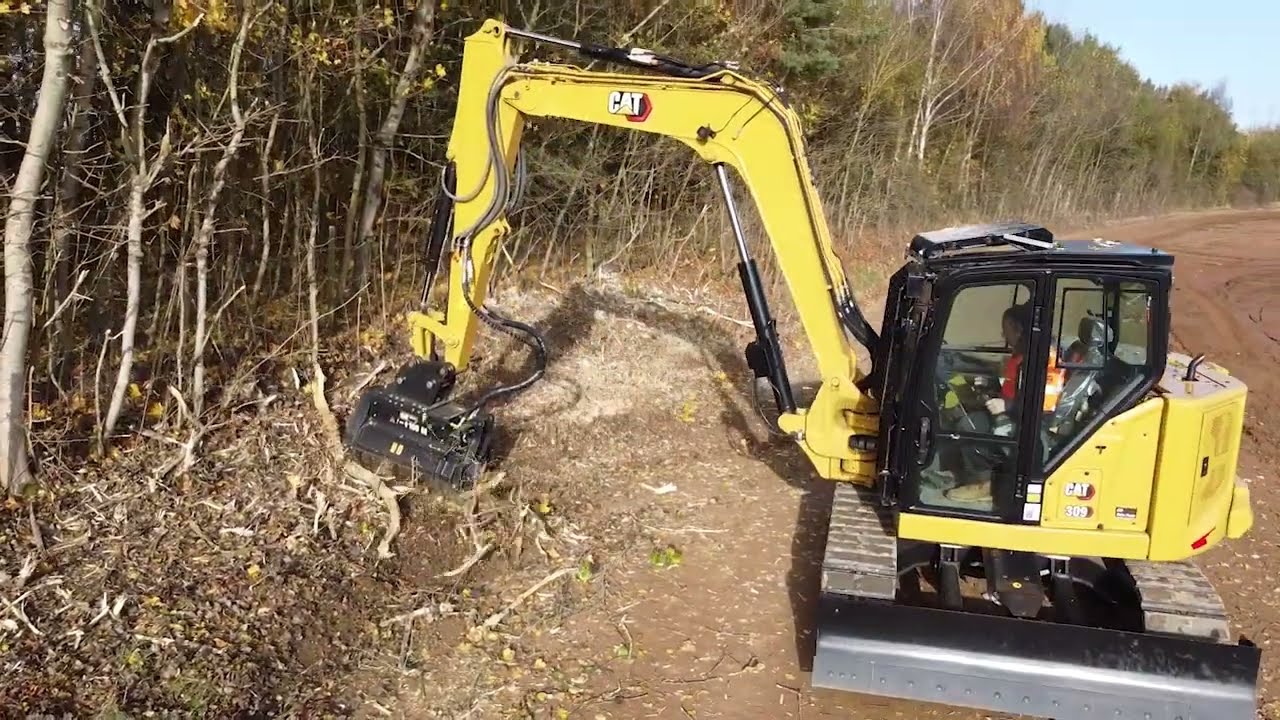 Cat® 309 CR High Flow Mini Excavator with HM210 Mulcher Operating Tips