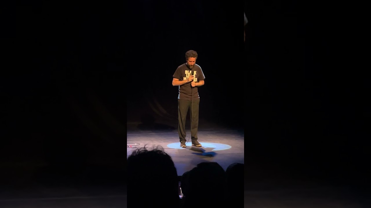 Leonardo Gonçalves - Renova-me (Aline Barros) Teatro UOL
