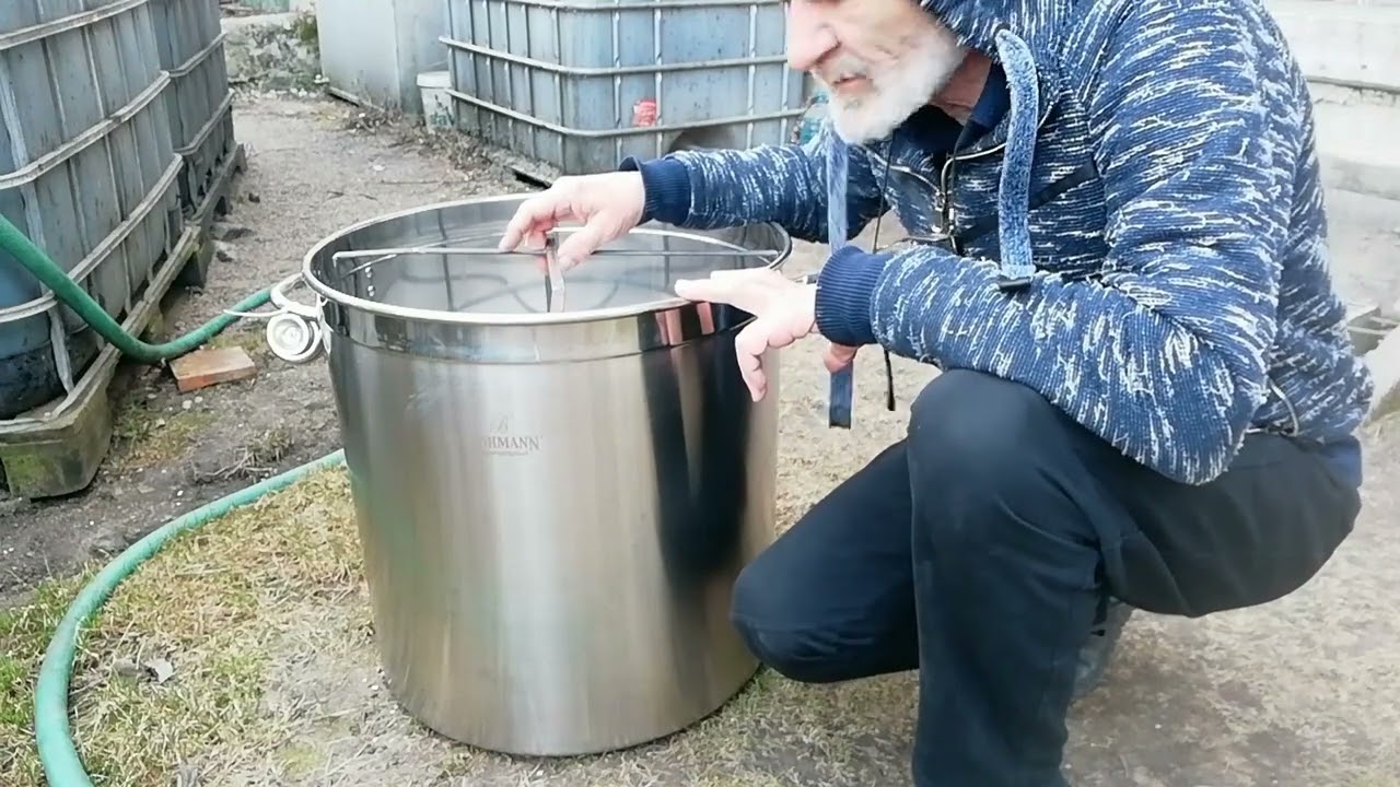 Topitor de ceara, pentru faguri vechi.
