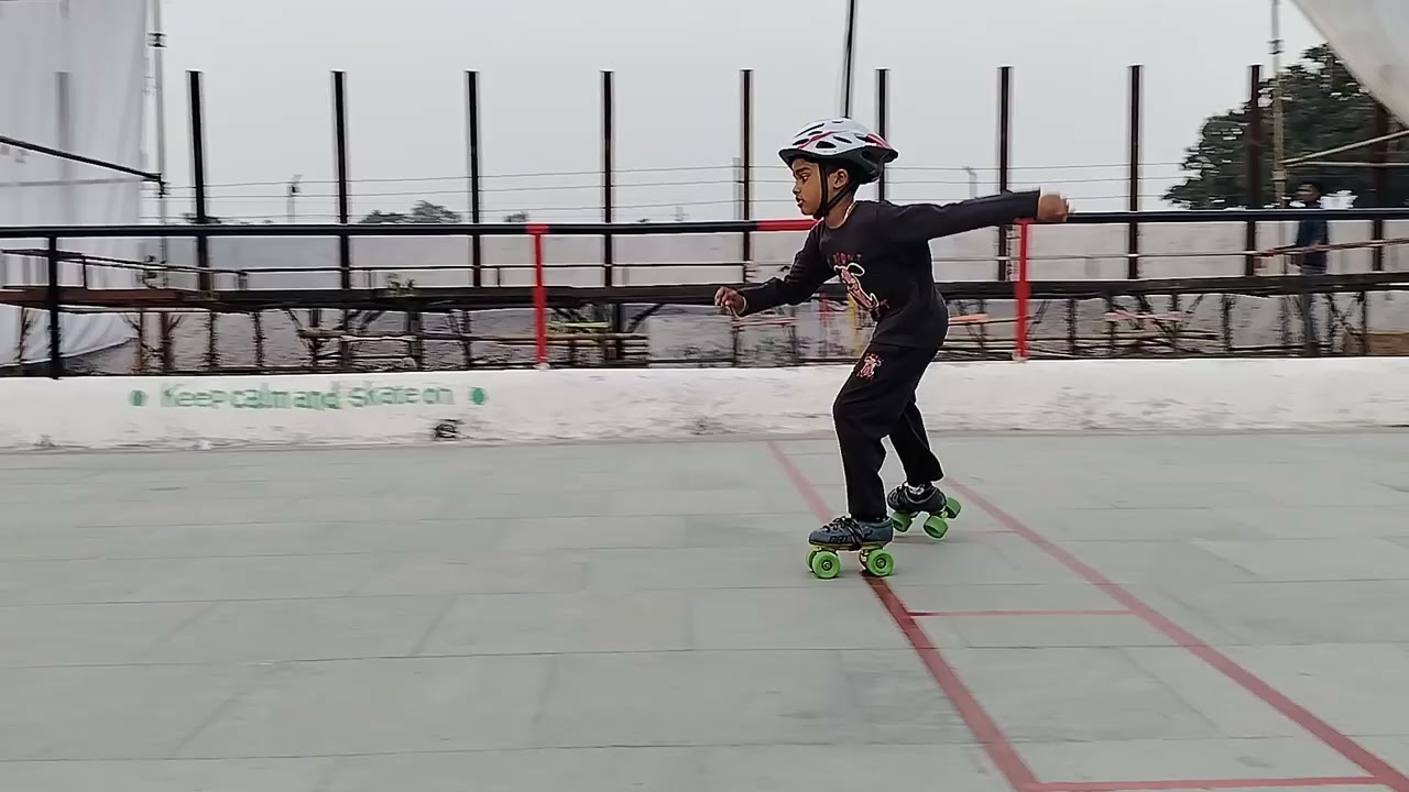 Easy Steps to Learn Skating #skatetrick #skating #skater #skate #trending #basicSkate #learntoskate