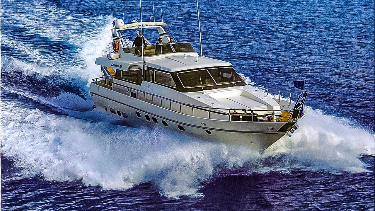 CANADOS 58   for sale in Athens.......Full specs & contact details here below