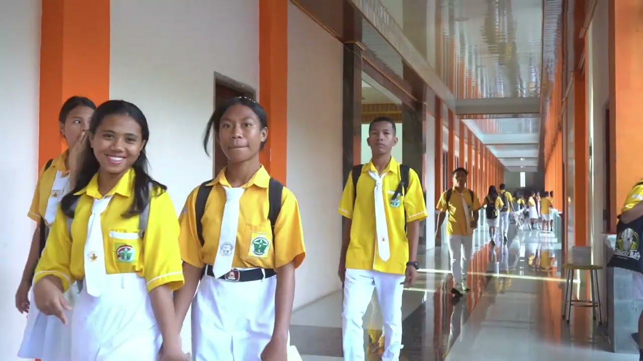 Profil Sekolah SMAS REGINA PACIS BAJAWA