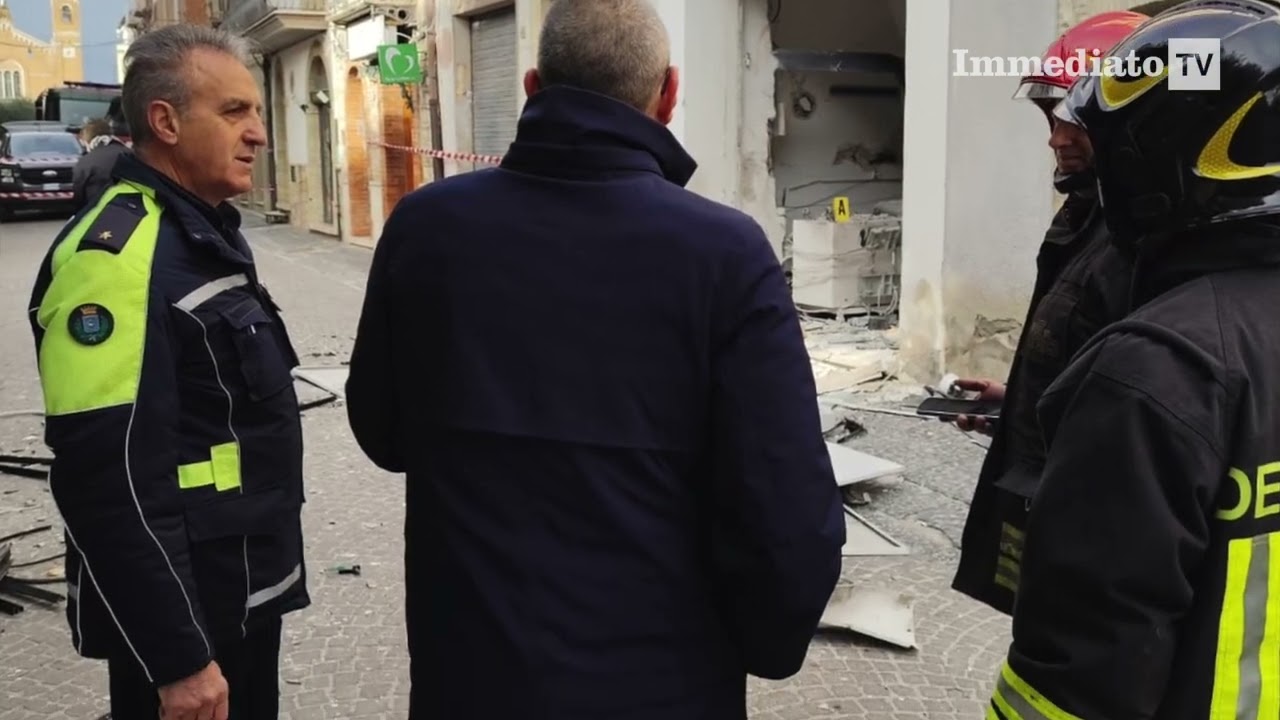 TROIA, ASSALTO AL BANCOMAT UNICREDIT. IL GRIDO D'ALLARME DEL SINDACO