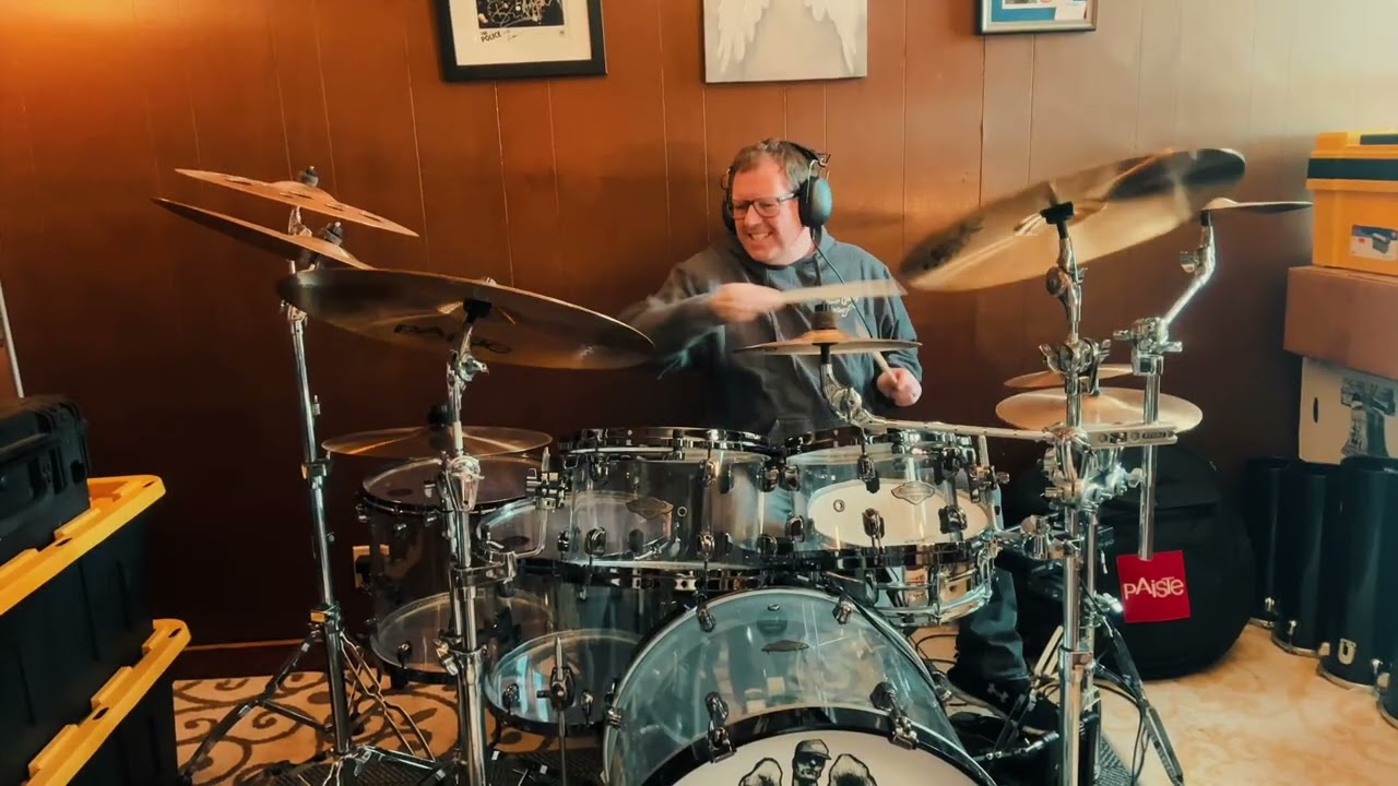 WIPE OUT #drummingacademy #drummer #rhythmsaint 